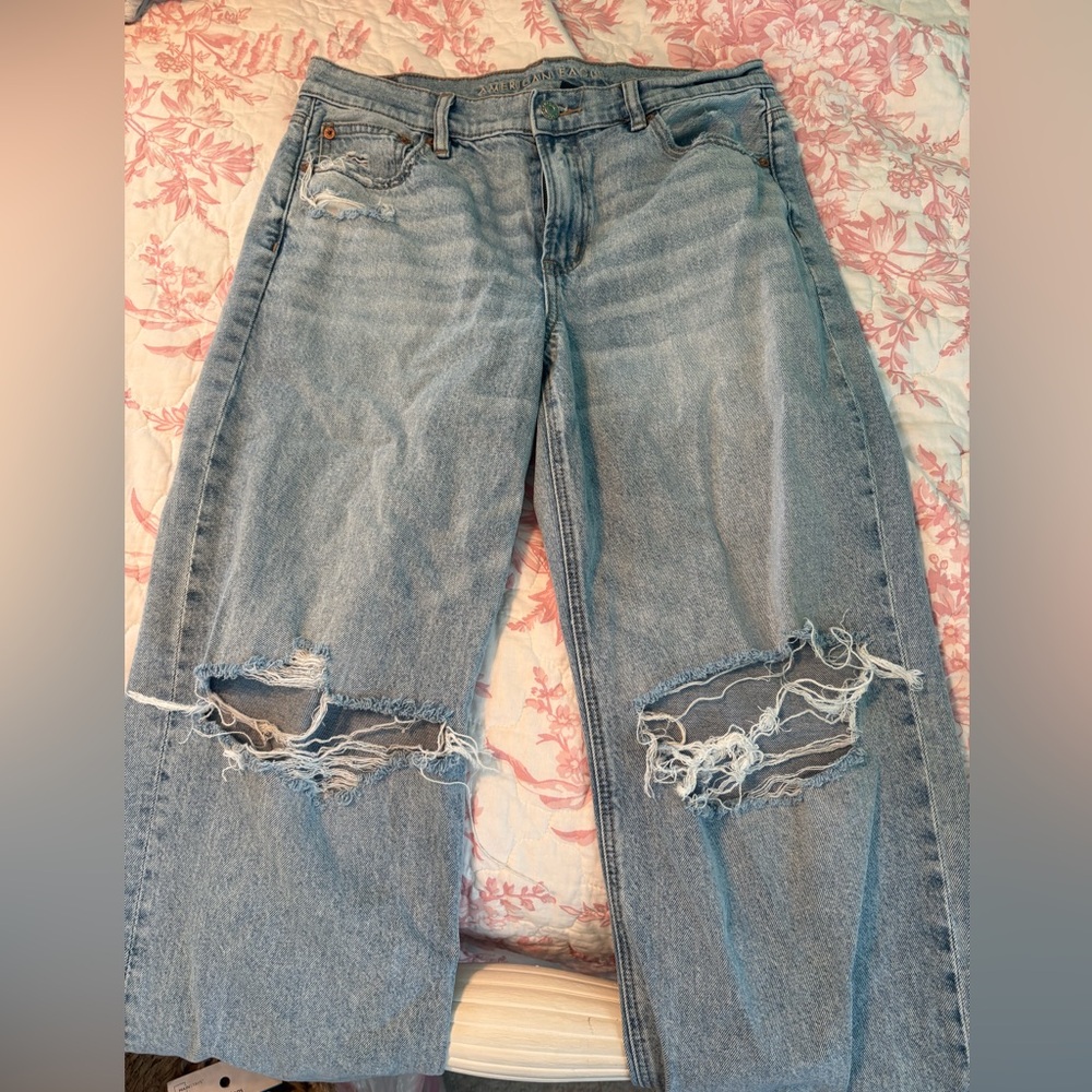 Women’s American Eagle Jeans